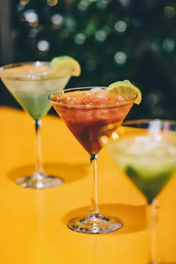 Best 5 Bars on 17th Ave Calgary in 2026 featured